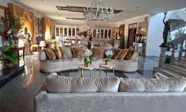 Casa en Venta 2.000m2 de terreno al pie del rio, La Puntilla