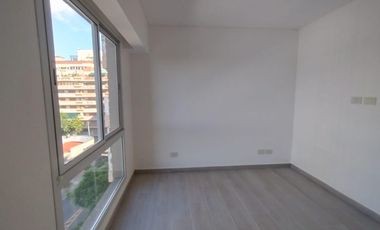 Departamento de 2 ambientes con Balcon en Venta - Con Cochera - Olivos