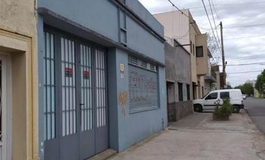 Depósito en venta - 1 baño - 160 mts2 - La Plata