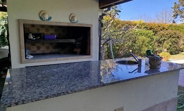 Excelente casa moderna 3 dormitorios IMPECABLE