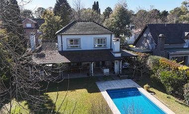 Excelente casa moderna 3 dormitorios IMPECABLE