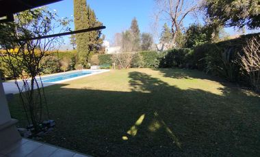 Excelente casa moderna 3 dormitorios IMPECABLE