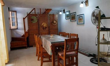 Casa en venta - 4 Dormitorios 2 Baños - 202.5Mts2 - Las Toninas