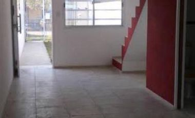 Dúplex en venta - 2 dormitorios 2 baños - 2 Cocheras - 75mts2 - City Bell, La Plata