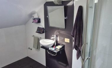 IMPECABLE CASA ALQUILER ENERO 2026 - LA HORQUETA A POCAS CUADRAS DEL COLEGIO NEWMAN