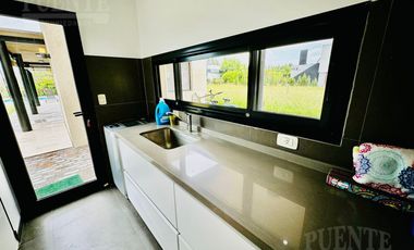 Casa en El Principado Venta