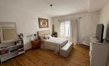 Casa en venta - 4 Dormitorios 2 Baños - 170Mts2 - Lobos