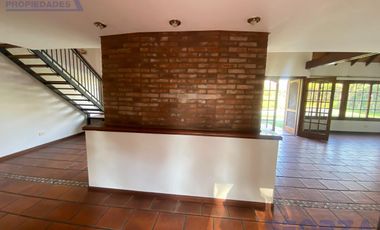 Casa - Malvinas Argentinas