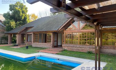 Casa - Malvinas Argentinas