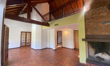 Casa - Malvinas Argentinas