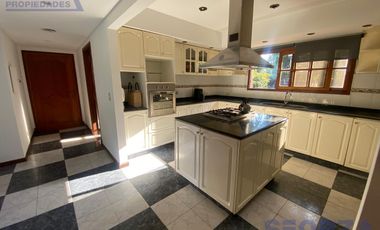 Casa - Malvinas Argentinas