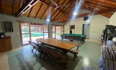 Casa - Malvinas Argentinas