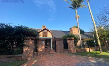 Casa - Malvinas Argentinas