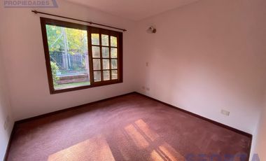 Casa - Malvinas Argentinas