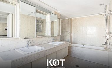 6 Ambientes con cochera y dependencia en Recoleta EN VENTA!