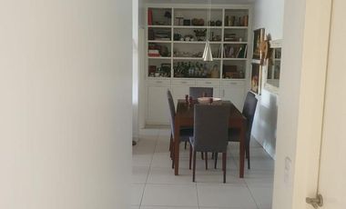 Departamento en alquiler en Jardines de San Isidro