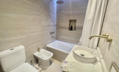 Venta departamento 3 ambientes Banfield Este