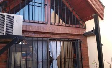 Excelente casa sobre lote propio en el centro de Wilde