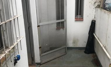 PH en venta - 1 dormitorio 1 baño - 38 mts2 - Berazategui