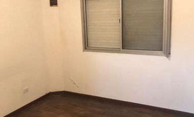 PH en venta - 1 dormitorio 1 baño - 38 mts2 - Berazategui