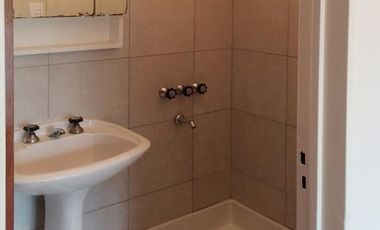 Departamento en venta - 3  dormitorios  2 baños - Cochera - 85mts2 - Tolosa