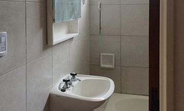 Departamento en venta - 3  dormitorios  2 baños - Cochera - 85mts2 - Tolosa