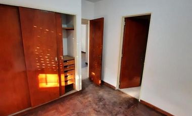Departamento en venta - 3  dormitorios  2 baños - Cochera - 85mts2 - Tolosa