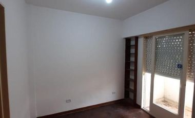 Departamento en venta - 3  dormitorios  2 baños - Cochera - 85mts2 - Tolosa