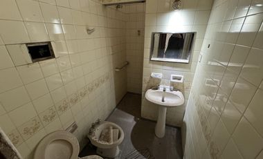 Galpon con vivienda en San Lorenzo