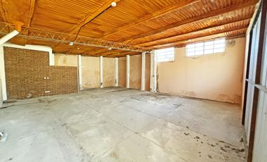 Galpon con vivienda en San Lorenzo