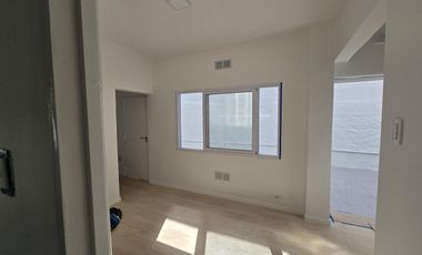 VENTA PH DE 3 AMBIENTES EN CARAPACHAY