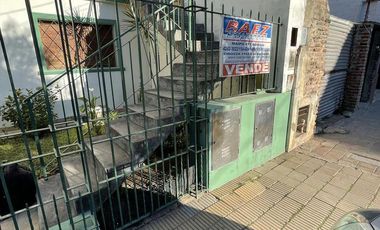 Oportunidad - PH al frente sin expensas - Venta Directa