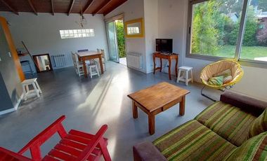 Casa en venta - 2 Dormitorios 2 Baños - Cocheras - 450Mts2 - Santa Clara del Mar