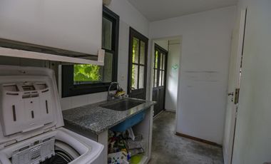 Casa en venta - 4 dormitorios 4 baños - 370mts2 - Manuel B. Gonnet