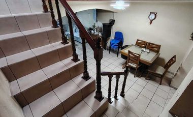 Casa en venta cercana a Plaza las Torres, Guadalajara