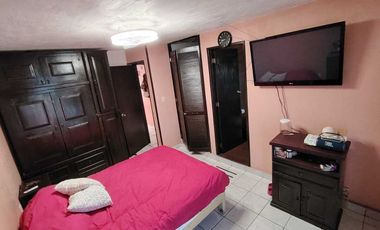 Casa en venta cercana a Plaza las Torres, Guadalajara