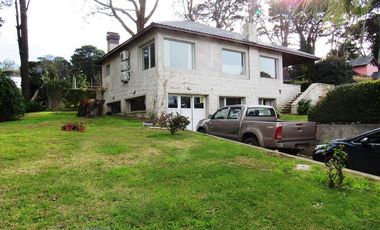 Venta  casa  Sierra de los Padres. Toma menor Valor !