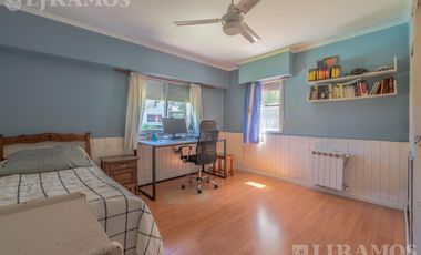 CASA CON DOBLE LOTE EN EL BARRIO CERRADO LA CHACRA, EN SAN FERNANDO