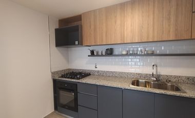 Departamento en Venta de 2 ambientes en Olivos con cochera y balcón