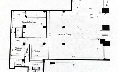 Local en Avenida, con 14 metros de Frente, Ideal servicios