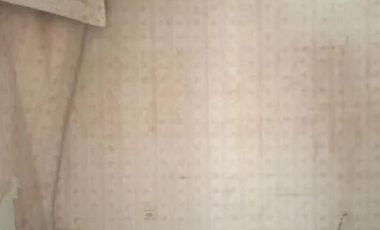 Casa en venta - 3 Dormitorios 1 Baño - 200 mts2 - La Plata
