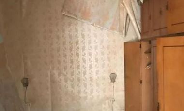 Casa en venta - 3 Dormitorios 1 Baño - 200 mts2 - La Plata