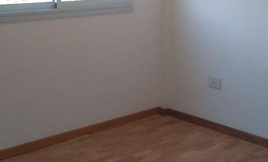Dúplex en venta - 2 dormitorios 1 baño - cochera - 83mts2 - Los Hornos, La Plata