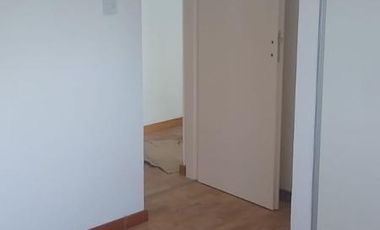 Dúplex en venta - 2 dormitorios 1 baño - cochera - 83mts2 - Los Hornos, La Plata