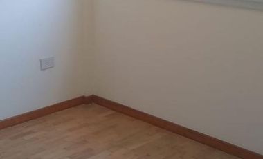 Dúplex en venta - 2 dormitorios 1 baño - cochera - 83mts2 - Los Hornos, La Plata