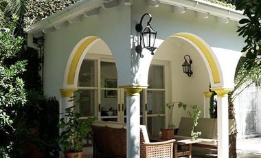 Excelente casa en venta en lo mejor de Punta Chica sobre cul de sac