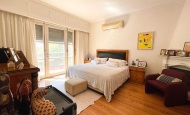 Excelente casa en venta en lo mejor de Punta Chica sobre cul de sac