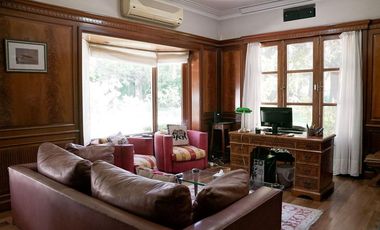 Excelente casa en venta en lo mejor de Punta Chica sobre cul de sac