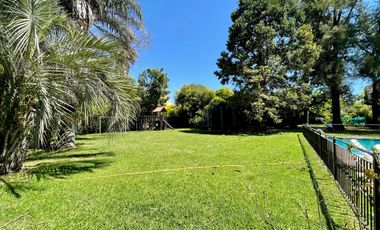 Excelente casa en venta en lo mejor de Punta Chica sobre cul de sac