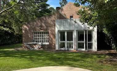 CASA EN VENTA 5 AMBIENTES EN LOS CARDALES COUNTRY CLUB